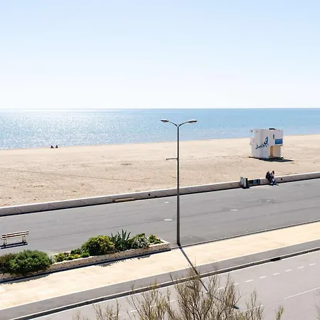 Appartement T2 En Front De Avec Balcon à - Fr-1-409-263